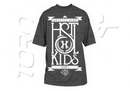 HK T-SHIRT STACKED GREY