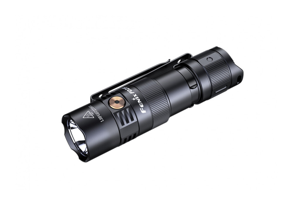 Lampe tactique FENIX PD25R 800 LUMENS