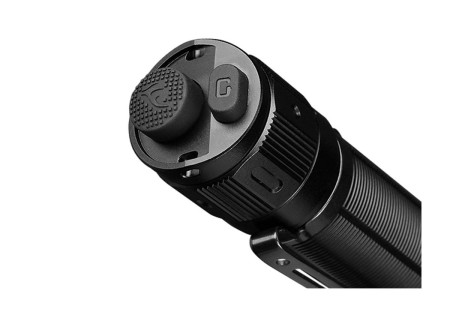 Lampe tactique FENIX TK16 V2.0 3100 LUMENS