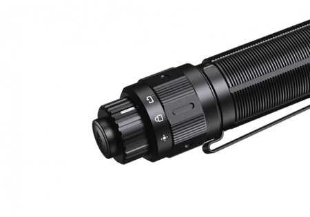 Lampe tactique FENIX TK22 TAC 2800 LUMENS