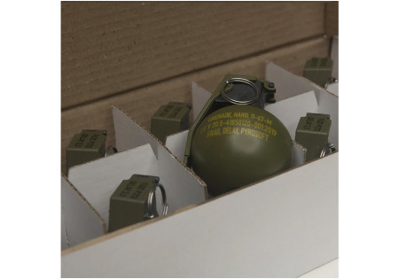 Grenade à main P-67-M NATO M67 OTAN AMERICAINE REMPLISSAGE TALC X1