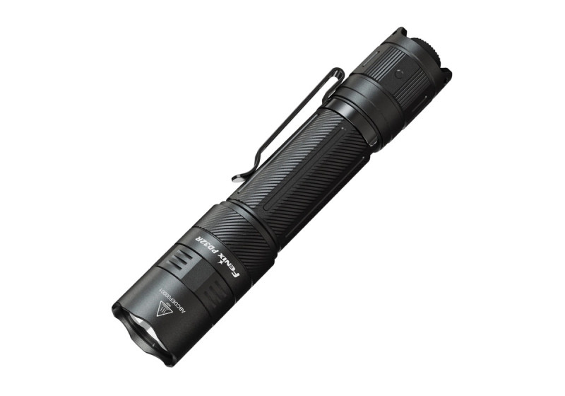 Lampe tactique FENIX PD32R 1400 LUMENS