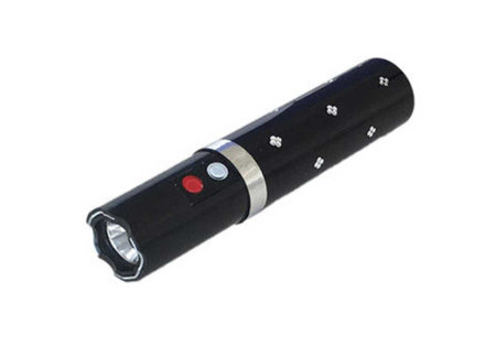 Electrochoc LAMPE DE POCHE LIPSTICK BLACK 2.000.000 VOLTS RECHARGEABLE AKIS